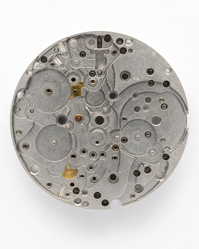 Platine, face côté cadran. © Sonia Dourlot / Région Bourgogne-Franche-Comté, Inventaire du patrimoine - 2018