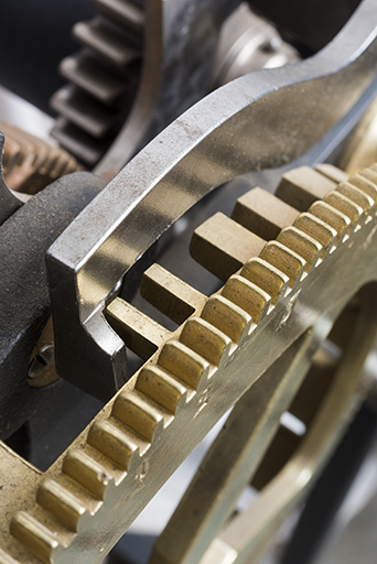 Mouvement, mécanisme des sonneries : système de la roue de compte. © Sonia Dourlot / Région Bourgogne-Franche-Comté, Inventaire du patrimoine - 2018