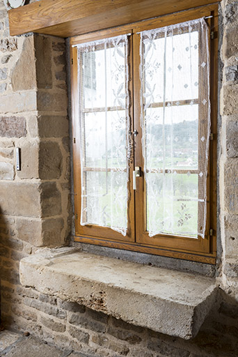 Pierre à évier, salle à manger. © Jérôme Mongreville / Région Bourgogne-Franche-Comté, Inventaire du patrimoine - 2018