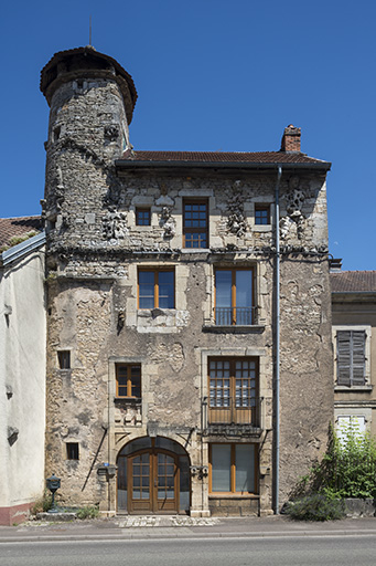 Maison n°27 rue Armand Paulmard. © Jérôme Mongreville / Région Bourgogne-Franche-Comté, Inventaire du patrimoine - 2018 Maison n°27 rue Armand Paulmard. © Jérôme Mongreville / Région Bourgogne-Franche-Comté, Inventaire du patrimoine - 2018