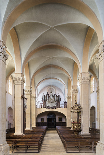 église paroissiale nef © Jérôme Mongreville / Région Bourgogne-Franche-Comté, Inventaire du patrimoine - 2018  église paroissiale nef © Jérôme Mongreville / Région Bourgogne-Franche-Comté, Inventaire du patrimoine - 2018