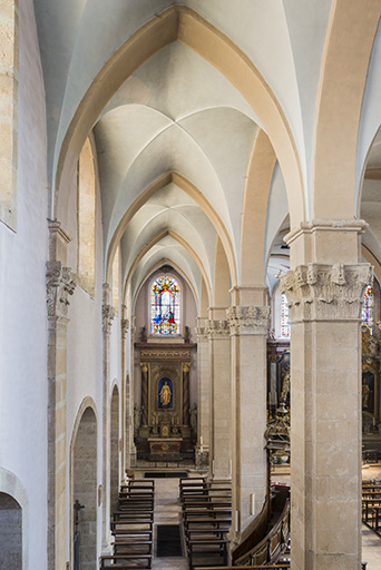 église paroissiale nef collatéral © Jérôme Mongreville / Région Bourgogne-Franche-Comté, Inventaire du patrimoine - 2018  église paroissiale nef collatéral © Jérôme Mongreville / Région Bourgogne-Franche-Comté, Inventaire du patrimoine - 2018