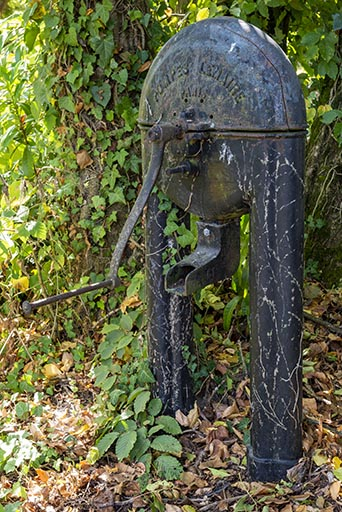 pompe à eau © Jérôme Mongreville / Région Bourgogne-Franche-Comté, Inventaire du patrimoine - 2018