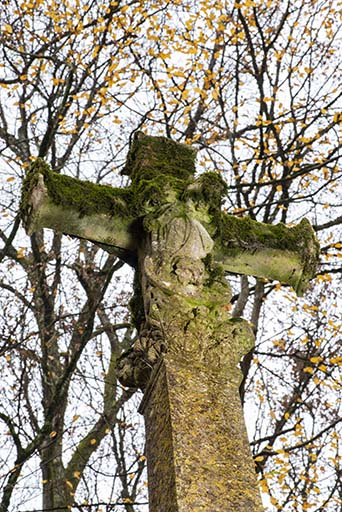 croix monumentale © Jérôme Mongreville / Région Bourgogne-Franche-Comté, Inventaire du patrimoine - 2018  croix monumentale © Jérôme Mongreville / Région Bourgogne-Franche-Comté, Inventaire du patrimoine - 2018