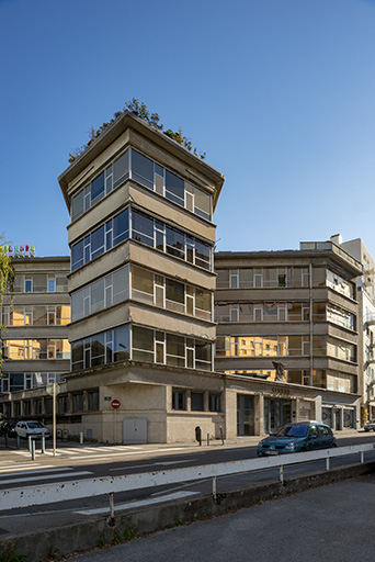 Vue d'ensemble depuis le sud-ouest. © Jérôme Mongreville / Région Bourgogne-Franche-Comté, Inventaire du patrimoine - 2019 Vue d'ensemble depuis le sud-ouest. © Jérôme Mongreville / Région Bourgogne-Franche-Comté, Inventaire du patrimoine - 2019