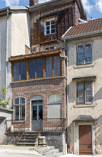 Magasin industriel rue du Chêne. © Sonia Dourlot / Région Bourgogne-Franche-Comté, Inventaire du patrimoine - 2019 Magasin industriel rue du Chêne. © Sonia Dourlot / Région Bourgogne-Franche-Comté, Inventaire du patrimoine - 2019