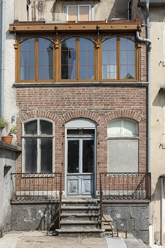 Magasin industriel rue du Chêne, de face. © Sonia Dourlot / Région Bourgogne-Franche-Comté, Inventaire du patrimoine - 2019 Magasin industriel rue du Chêne, de face. © Sonia Dourlot / Région Bourgogne-Franche-Comté, Inventaire du patrimoine - 2019