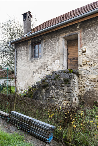 Forge : façade latérale gauche. © Sonia Dourlot / Région Bourgogne-Franche-Comté, Inventaire du patrimoine - 2019 Forge : façade latérale gauche. © Sonia Dourlot / Région Bourgogne-Franche-Comté, Inventaire du patrimoine - 2019