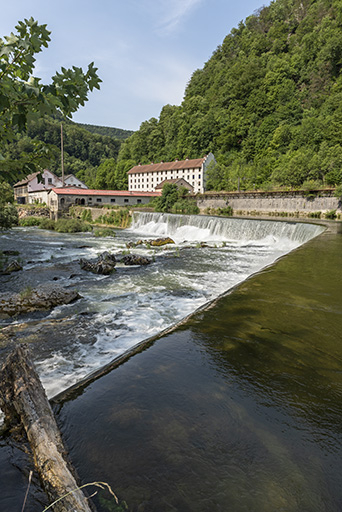 Barrage, depuis son extrémité sur la rive droite. © Sonia Dourlot / Région Bourgogne-Franche-Comté, Inventaire du patrimoine - 2019