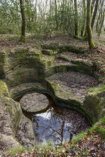 carrière, meule © Sonia Dourlot / Région Bourgogne-Franche-Comté, Inventaire du patrimoine - 2020