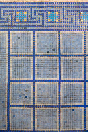 Mur nord de la dernière cabine (actuellement, local de stockage) au rez-de-chaussée de l'aile à l'est de la piscine. © Jérôme Mongreville / Région Bourgogne-Franche-Comté, Inventaire du patrimoine - 2020 Mur nord de la dernière cabine (actuellement, local de stockage) au rez-de-chaussée de l'aile à l'est de la piscine. © Jérôme Mongreville / Région Bourgogne-Franche-Comté, Inventaire du patrimoine - 2020