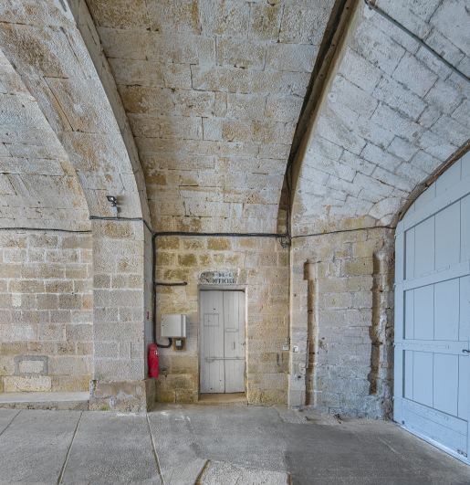 fort © Thierry Kuntz / Région Bourgogne-Franche-Comté, Inventaire du patrimoine - 2021  fort © Thierry Kuntz / Région Bourgogne-Franche-Comté, Inventaire du patrimoine - 2021