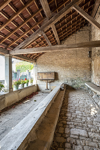 lavoir © Jérôme Mongreville / Région Bourgogne-Franche-Comté, Inventaire du patrimoine - 2021 lavoir © Jérôme Mongreville / Région Bourgogne-Franche-Comté, Inventaire du patrimoine - 2021