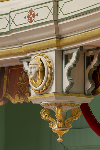 masque © Jérôme Mongreville / Région Bourgogne-Franche-Comté, Inventaire du patrimoine - 2022 masque © Jérôme Mongreville / Région Bourgogne-Franche-Comté, Inventaire du patrimoine - 2022