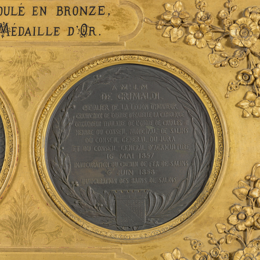 médaille © Thierry Kuntz / Région Bourgogne-Franche-Comté, Inventaire du patrimoine - 2022  médaille © Thierry Kuntz / Région Bourgogne-Franche-Comté, Inventaire du patrimoine - 2022