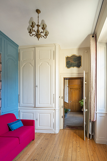 hôtel décor intérieur salon © Jérôme Mongreville / Région Bourgogne-Franche-Comté, Inventaire du patrimoine - 2022  hôtel décor intérieur salon © Jérôme Mongreville / Région Bourgogne-Franche-Comté, Inventaire du patrimoine - 2022
