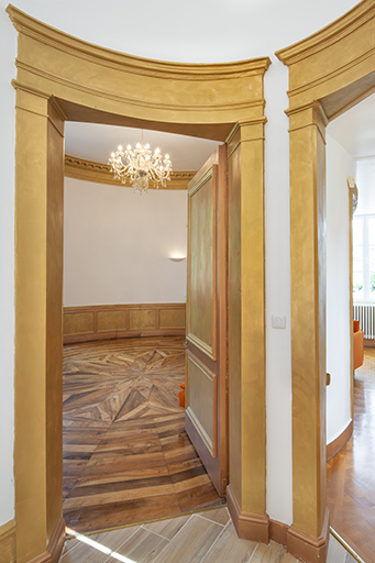 hôtel salon décor intérieur marqueterie © Jérôme Mongreville / Région Bourgogne-Franche-Comté, Inventaire du patrimoine - 2023  hôtel salon décor intérieur marqueterie © Jérôme Mongreville / Région Bourgogne-Franche-Comté, Inventaire du patrimoine - 2023