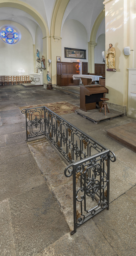  dalle funéraire © Thierry Kuntz / Région Bourgogne-Franche-Comté, Inventaire du patrimoine - 2024